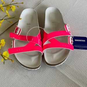 NWOB Birkenstock Yao Birko-Flor Paten
